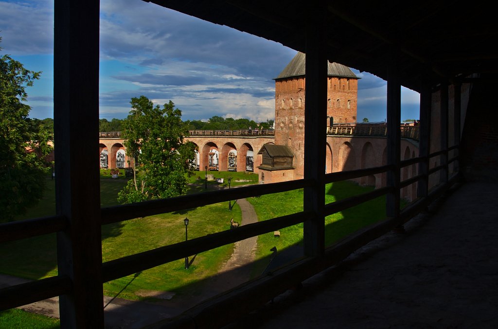 011840-H15-5027.jpg