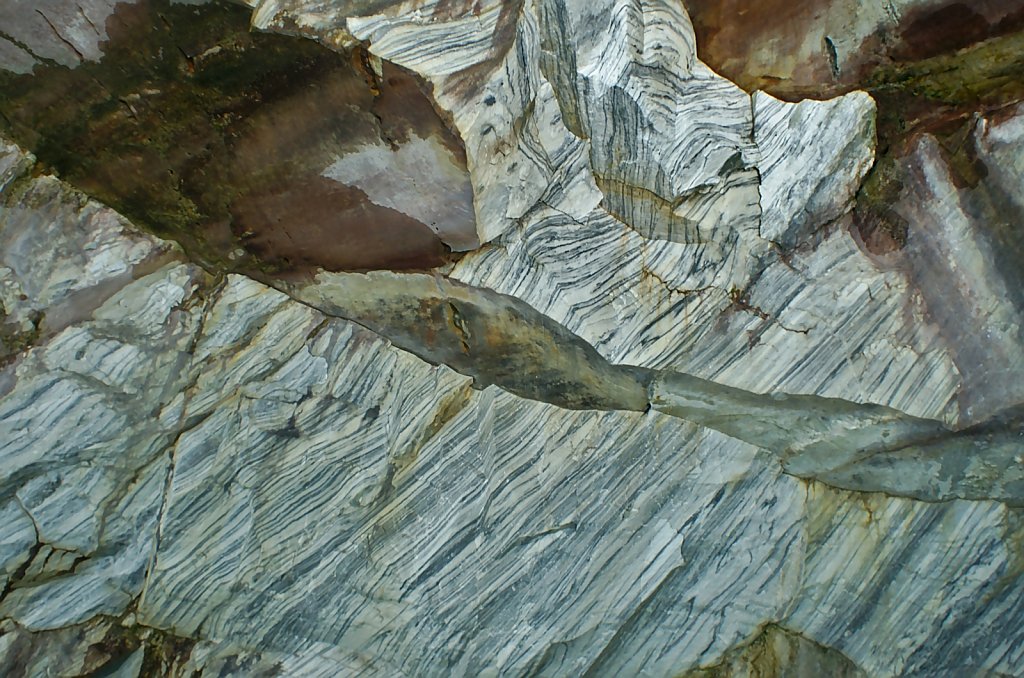 031030-H15-5228.jpg