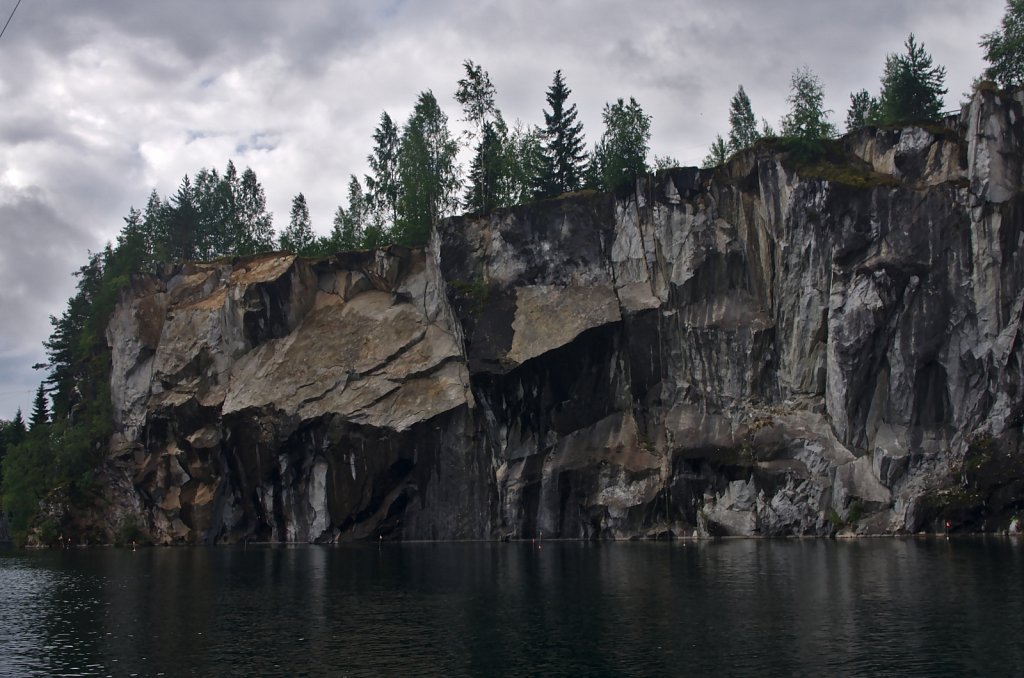 031039-H15-5244.jpg