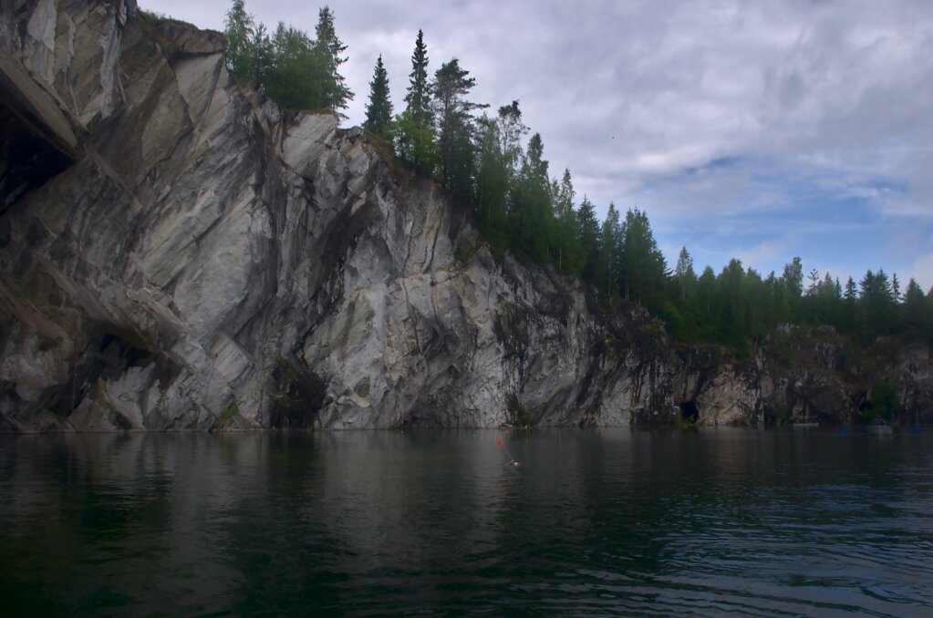 031041-H15-5246.jpg