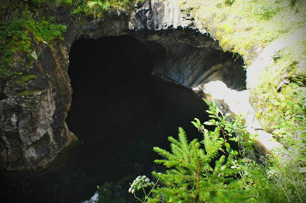 031159-H15-5331.jpg