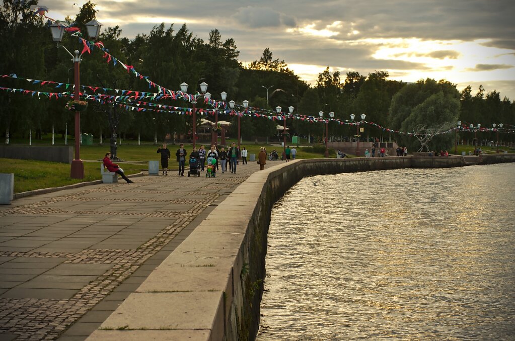 031957-H15-5409.jpg