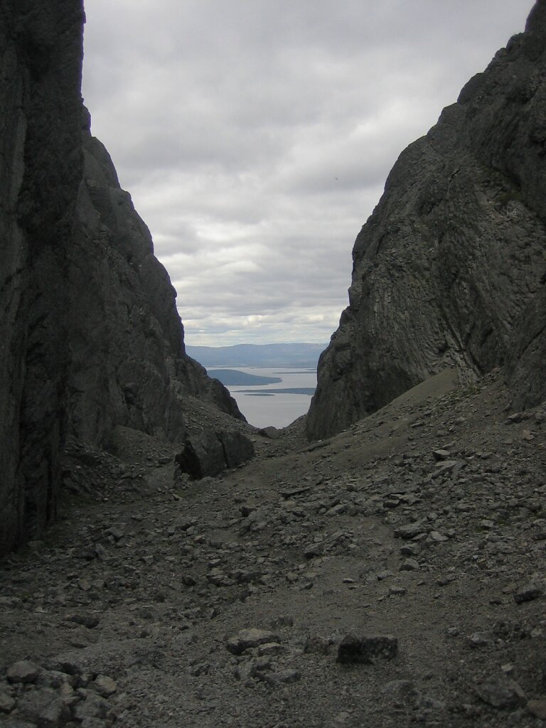 M-0508-14-206.JPG